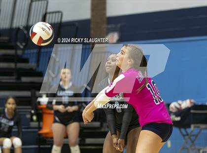 Thumbnail 3 in O'Fallon @ Belleville East photogallery.