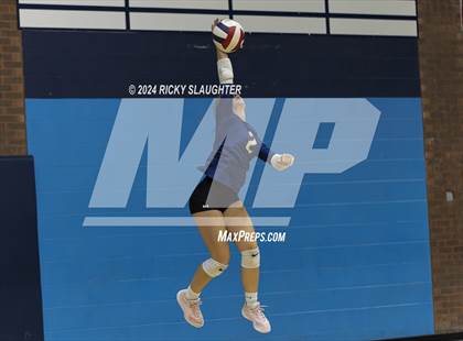 Thumbnail 3 in O'Fallon @ Belleville East photogallery.