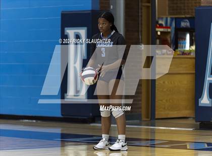 Thumbnail 3 in O'Fallon @ Belleville East photogallery.