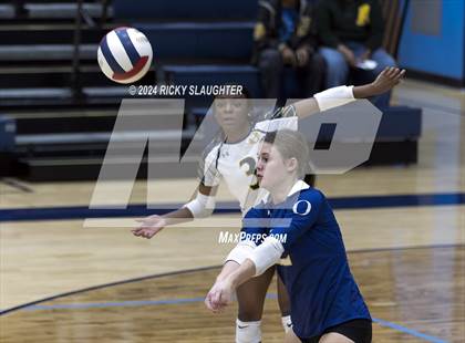 Thumbnail 2 in O'Fallon @ Belleville East photogallery.