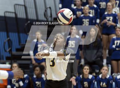 Thumbnail 2 in O'Fallon @ Belleville East photogallery.