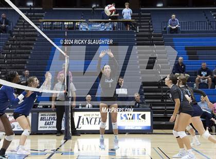 Thumbnail 3 in O'Fallon @ Belleville East photogallery.