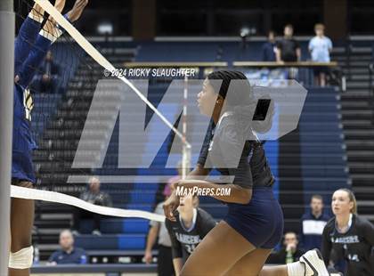 Thumbnail 2 in O'Fallon @ Belleville East photogallery.