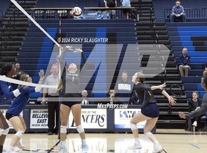 Thumbnail 1 in O'Fallon @ Belleville East photogallery.