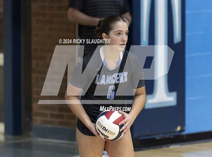 Thumbnail 1 in O'Fallon @ Belleville East photogallery.