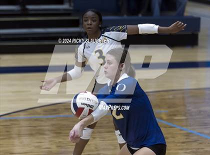 Thumbnail 1 in O'Fallon @ Belleville East photogallery.