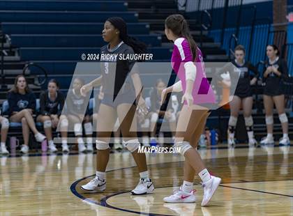 Thumbnail 2 in O'Fallon @ Belleville East photogallery.