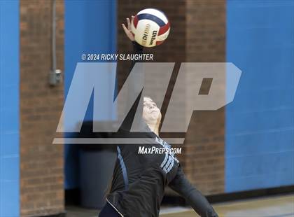 Thumbnail 1 in O'Fallon @ Belleville East photogallery.