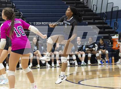 Thumbnail 2 in O'Fallon @ Belleville East photogallery.