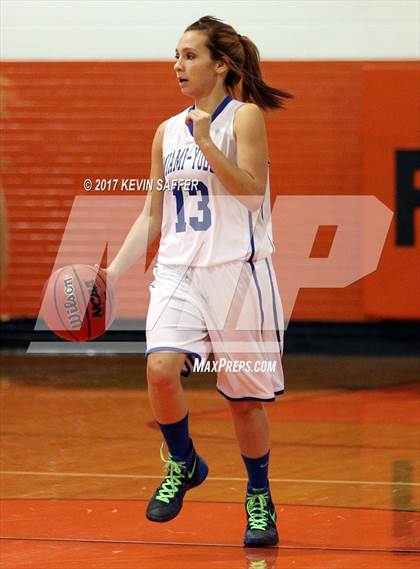 Thumbnail 2 in Cheraw vs. Miami-Yoder photogallery.