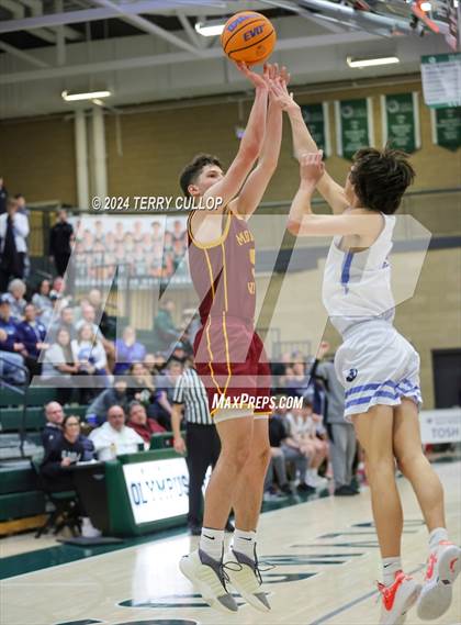 Thumbnail 3 in Mountain View vs. Layton (Utah Autism Holiday Classic) photogallery.