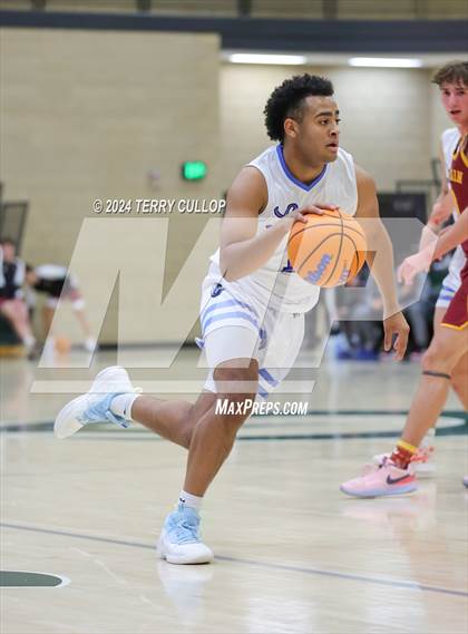 Thumbnail 3 in Mountain View vs. Layton (Utah Autism Holiday Classic) photogallery.