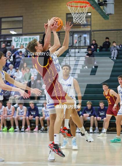 Thumbnail 2 in Mountain View vs. Layton (Utah Autism Holiday Classic) photogallery.