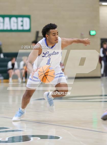 Thumbnail 2 in Mountain View vs. Layton (Utah Autism Holiday Classic) photogallery.