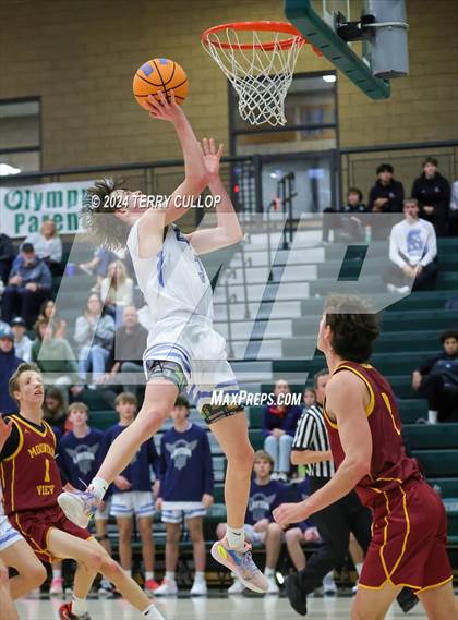 Thumbnail 3 in Mountain View vs. Layton (Utah Autism Holiday Classic) photogallery.
