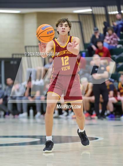 Thumbnail 1 in Mountain View vs. Layton (Utah Autism Holiday Classic) photogallery.