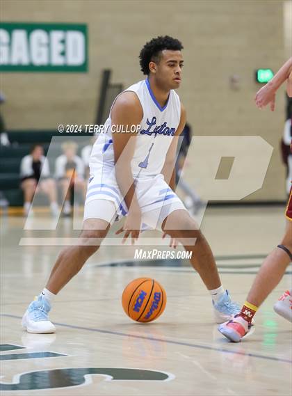 Thumbnail 2 in Mountain View vs. Layton (Utah Autism Holiday Classic) photogallery.
