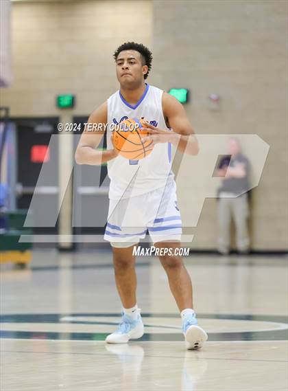 Thumbnail 1 in Mountain View vs. Layton (Utah Autism Holiday Classic) photogallery.