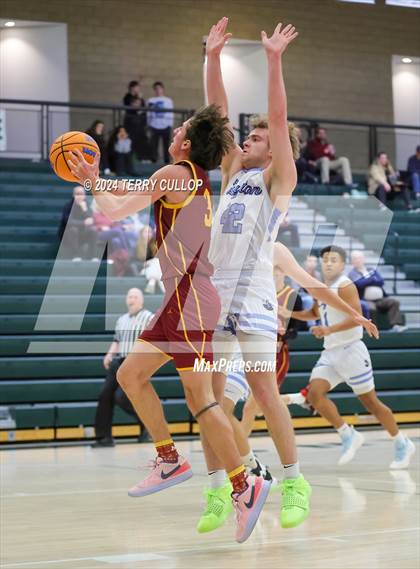 Thumbnail 2 in Mountain View vs. Layton (Utah Autism Holiday Classic) photogallery.