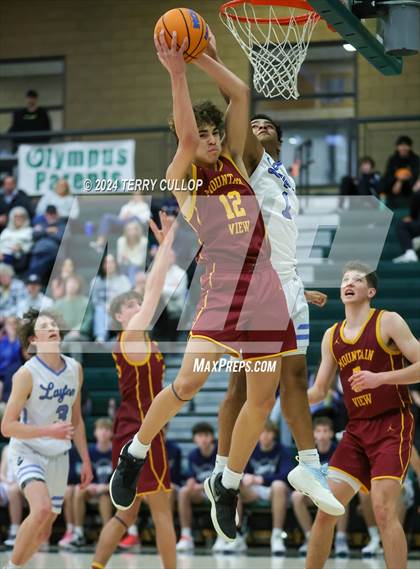 Thumbnail 3 in Mountain View vs. Layton (Utah Autism Holiday Classic) photogallery.