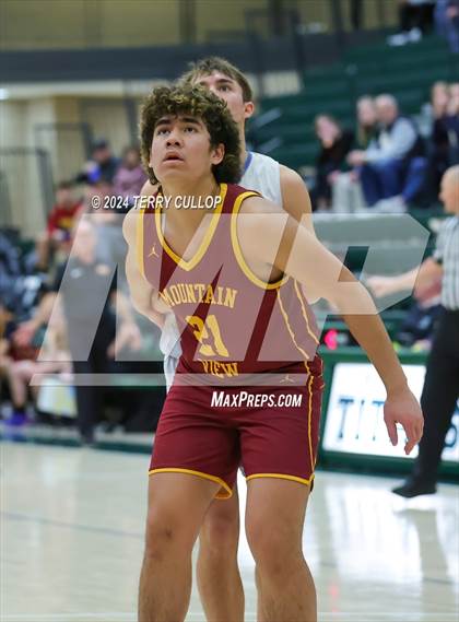 Thumbnail 3 in Mountain View vs. Layton (Utah Autism Holiday Classic) photogallery.