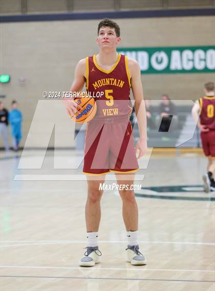 Thumbnail 3 in Mountain View vs. Layton (Utah Autism Holiday Classic) photogallery.