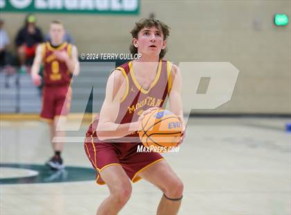 Thumbnail 3 in Mountain View vs. Layton (Utah Autism Holiday Classic) photogallery.