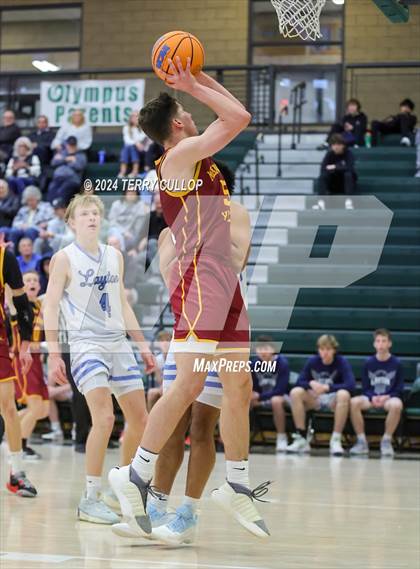 Thumbnail 2 in Mountain View vs. Layton (Utah Autism Holiday Classic) photogallery.