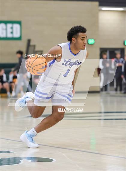 Thumbnail 2 in Mountain View vs. Layton (Utah Autism Holiday Classic) photogallery.