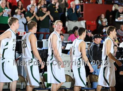 Thumbnail 3 in Pratt vs. Basehor-Linwood (KSHSAA 4A Semifinal) photogallery.