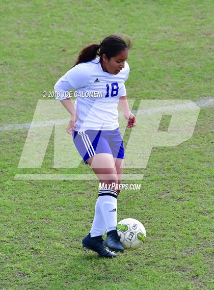 Thumbnail 2 in Brackenridge vs. Burbank photogallery.
