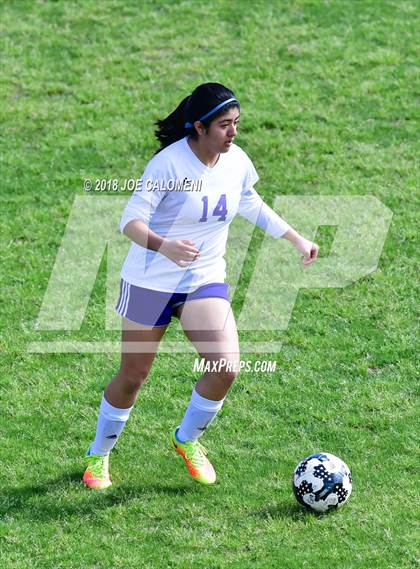 Thumbnail 2 in Brackenridge vs. Burbank photogallery.