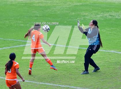 Thumbnail 2 in Brackenridge vs. Burbank photogallery.