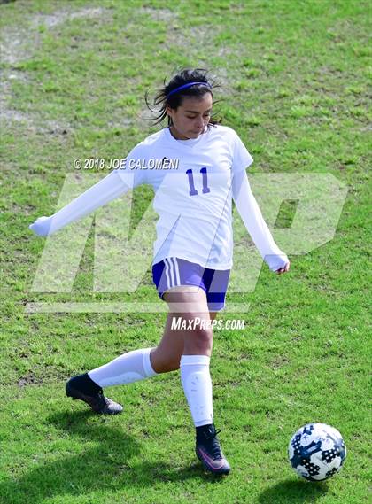 Thumbnail 2 in Brackenridge vs. Burbank photogallery.