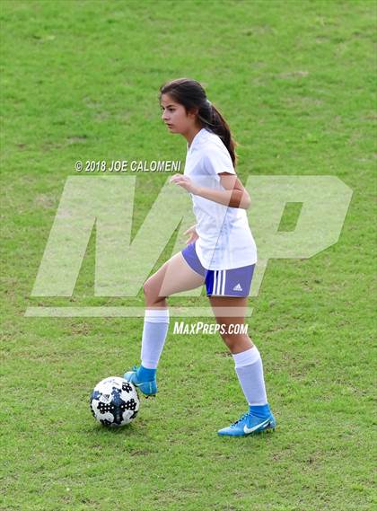 Thumbnail 2 in Brackenridge vs. Burbank photogallery.