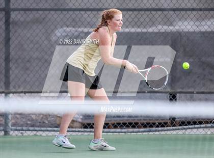 Thumbnail 2 in Raymore-Peculiar @ Lee's Summit (MSHSAA Class 3 District Championship) photogallery.