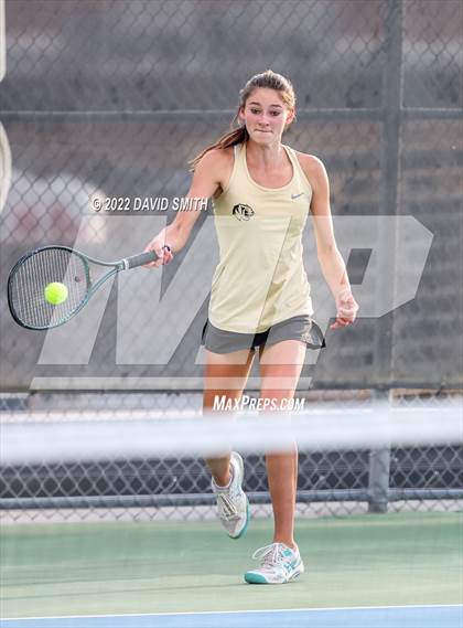 Thumbnail 3 in Raymore-Peculiar @ Lee's Summit (MSHSAA Class 3 District Championship) photogallery.
