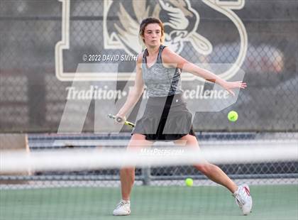Thumbnail 2 in Raymore-Peculiar @ Lee's Summit (MSHSAA Class 3 District Championship) photogallery.