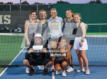Thumbnail 3 in Raymore-Peculiar @ Lee's Summit (MSHSAA Class 3 District Championship) photogallery.