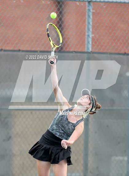 Thumbnail 2 in Raymore-Peculiar @ Lee's Summit (MSHSAA Class 3 District Championship) photogallery.