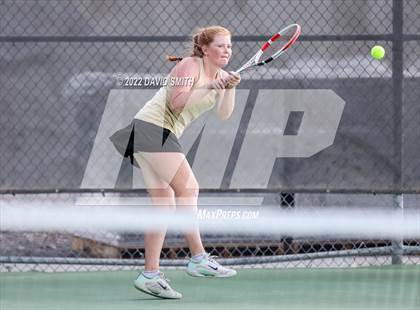 Thumbnail 1 in Raymore-Peculiar @ Lee's Summit (MSHSAA Class 3 District Championship) photogallery.