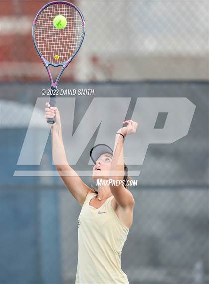 Thumbnail 1 in Raymore-Peculiar @ Lee's Summit (MSHSAA Class 3 District Championship) photogallery.
