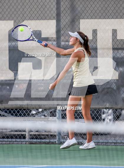 Thumbnail 3 in Raymore-Peculiar @ Lee's Summit (MSHSAA Class 3 District Championship) photogallery.