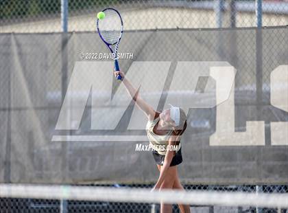 Thumbnail 1 in Raymore-Peculiar @ Lee's Summit (MSHSAA Class 3 District Championship) photogallery.