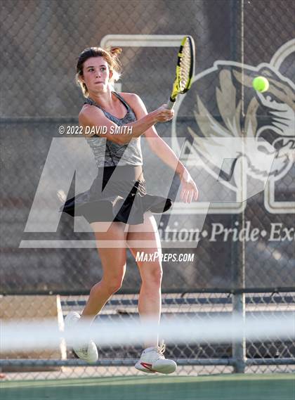 Thumbnail 2 in Raymore-Peculiar @ Lee's Summit (MSHSAA Class 3 District Championship) photogallery.