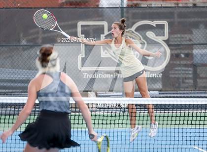 Thumbnail 2 in Raymore-Peculiar @ Lee's Summit (MSHSAA Class 3 District Championship) photogallery.