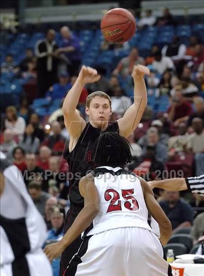 Thumbnail 1 in Bella Vista vs. Fairfield (CIF SJS D2 Playoffs) photogallery.