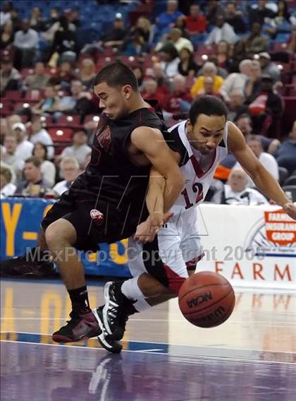 Thumbnail 3 in Bella Vista vs. Fairfield (CIF SJS D2 Playoffs) photogallery.