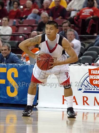 Thumbnail 2 in Bella Vista vs. Fairfield (CIF SJS D2 Playoffs) photogallery.