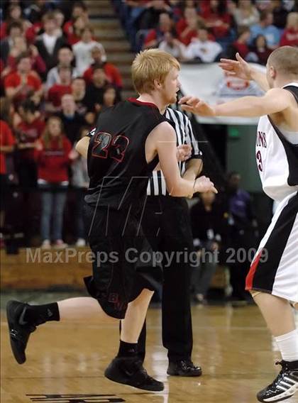 Thumbnail 3 in Bella Vista vs. Fairfield (CIF SJS D2 Playoffs) photogallery.